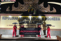 ALMARHUM Desak Reformasi Polri: Copot Kapolri dan Kapolda Se-Indonesia..!!