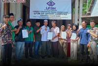 LP3H PC GP Ansor Pesisir Barat Bagikan Sertifikat Halal untuk Pelaku UMK dari BPJPH RI
