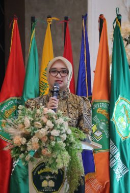 Wagub Jihan Dorong Sarjana UNU Lampung Jadi Motor Ekonomi Desa